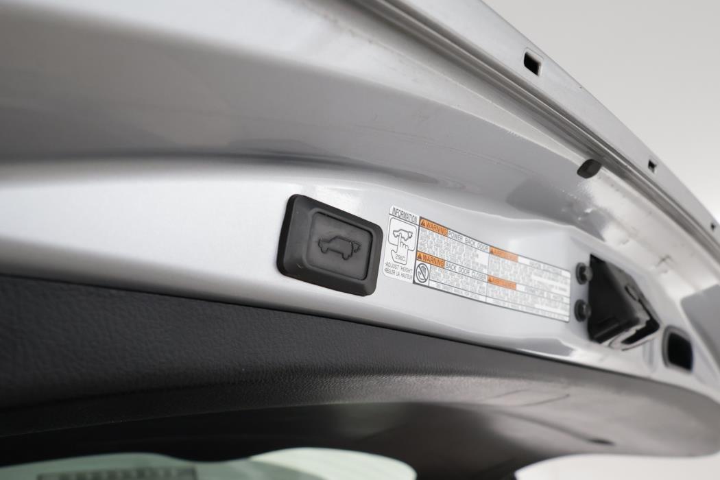 TOYOTA RAV4 2017