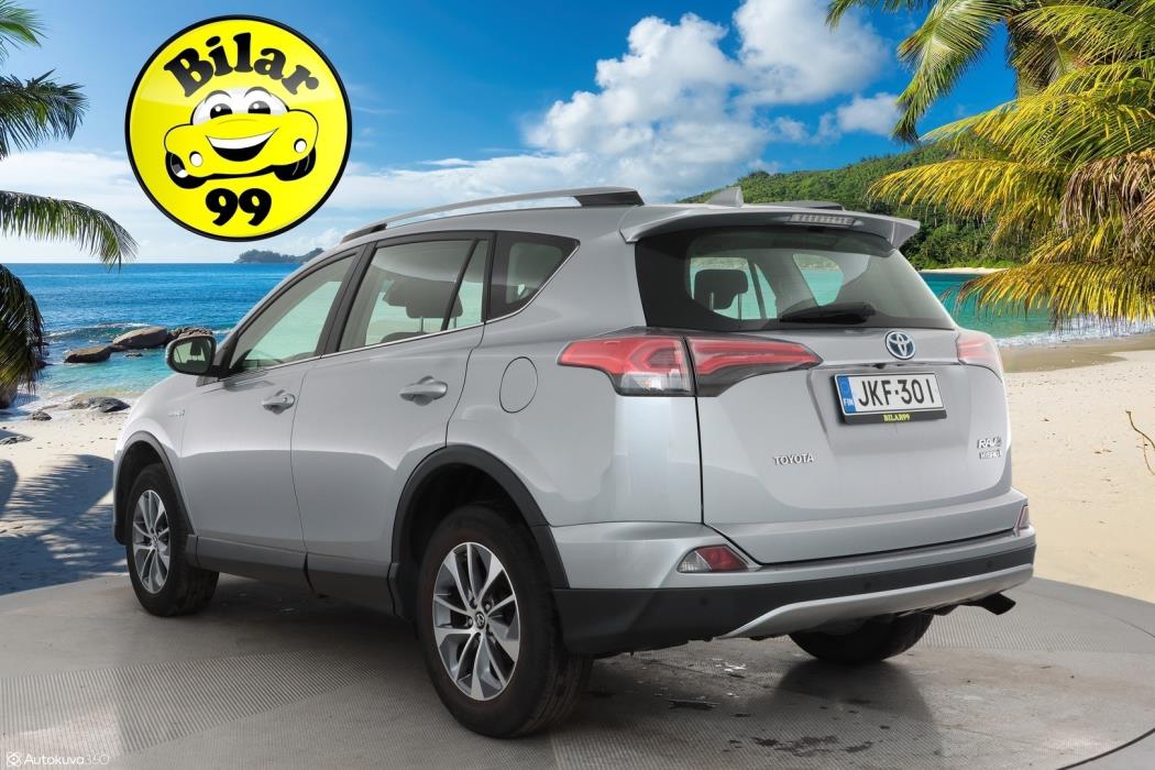 TOYOTA RAV4 2017