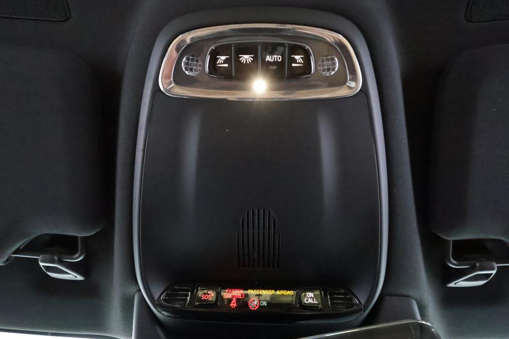 VOLVO V90 Cross Country 2018