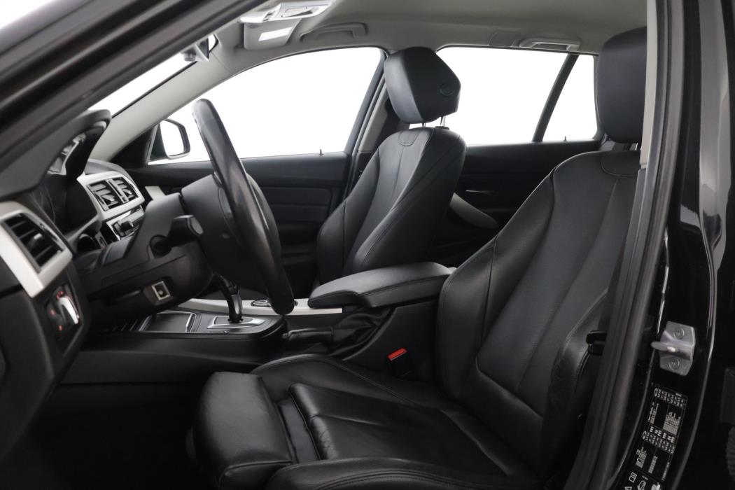 BMW 320 2018