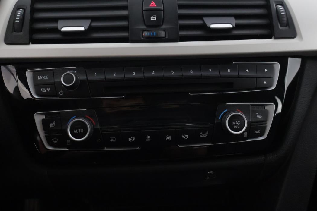 BMW 320 2018