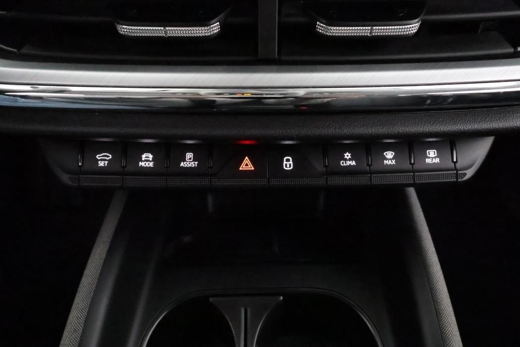 SKODA Enyaq 2023