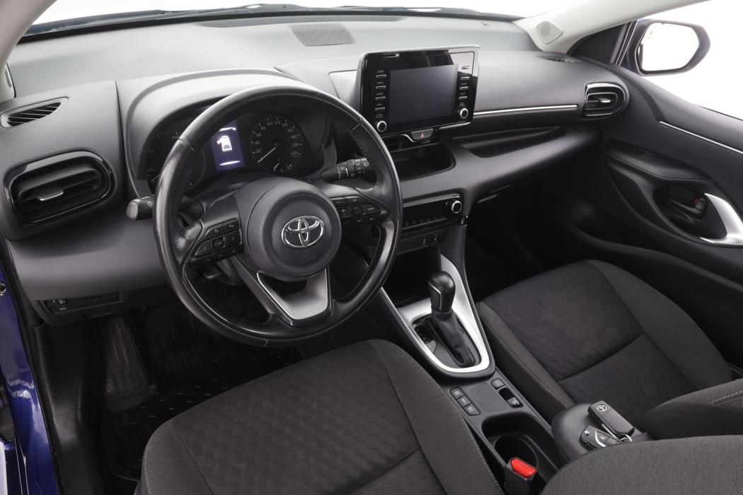 TOYOTA Yaris 2024