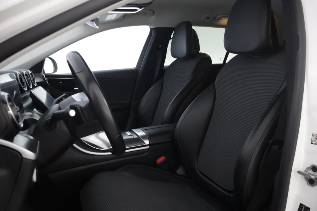 MERCEDES-BENZ C 2022