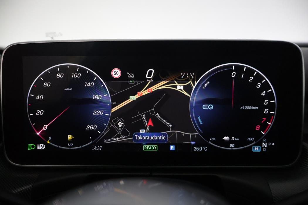 MERCEDES-BENZ C 2022