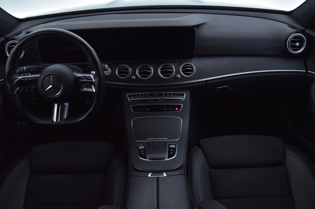 MERCEDES-BENZ E 2021