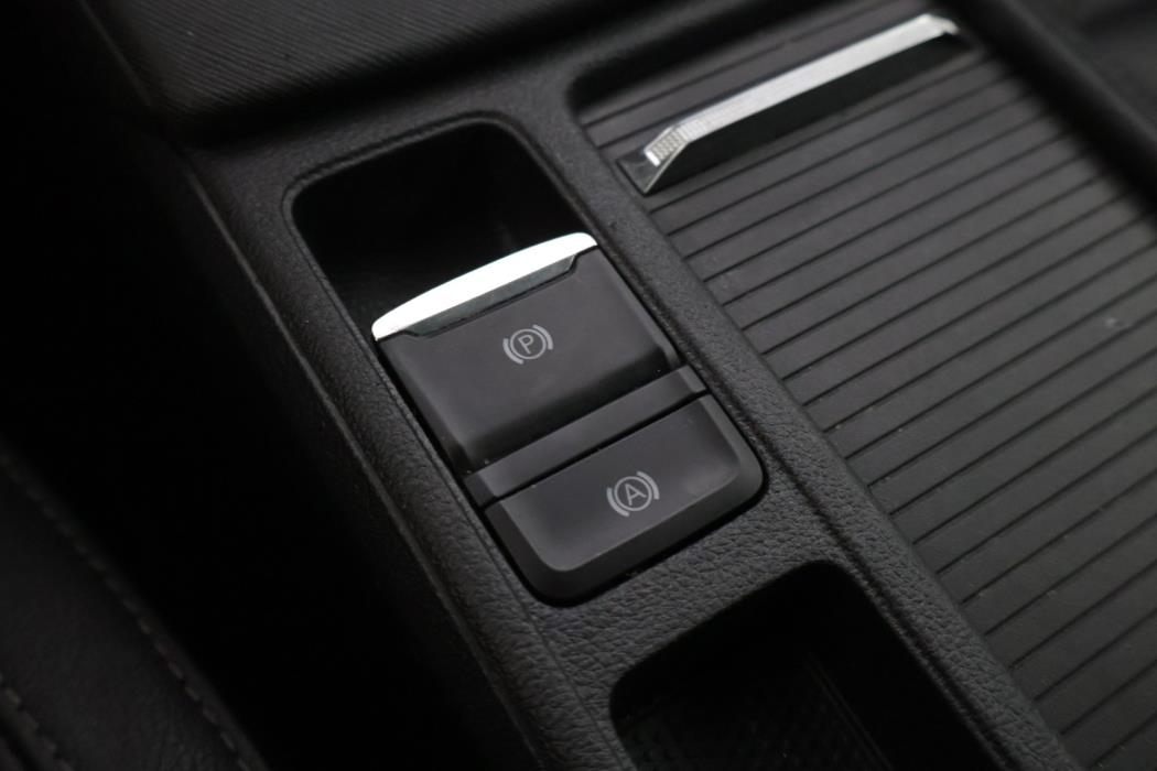SKODA Octavia 2021