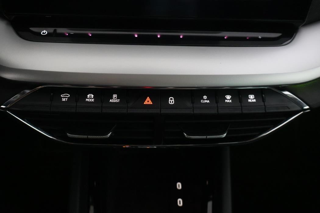 SKODA Octavia 2021