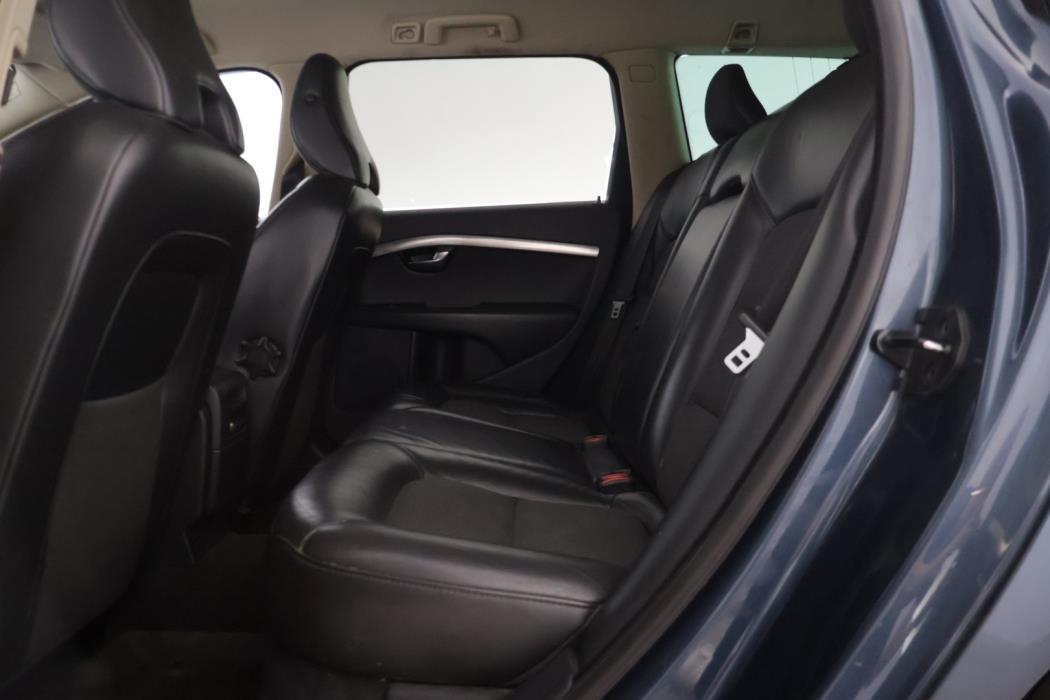 VOLVO V70 2008