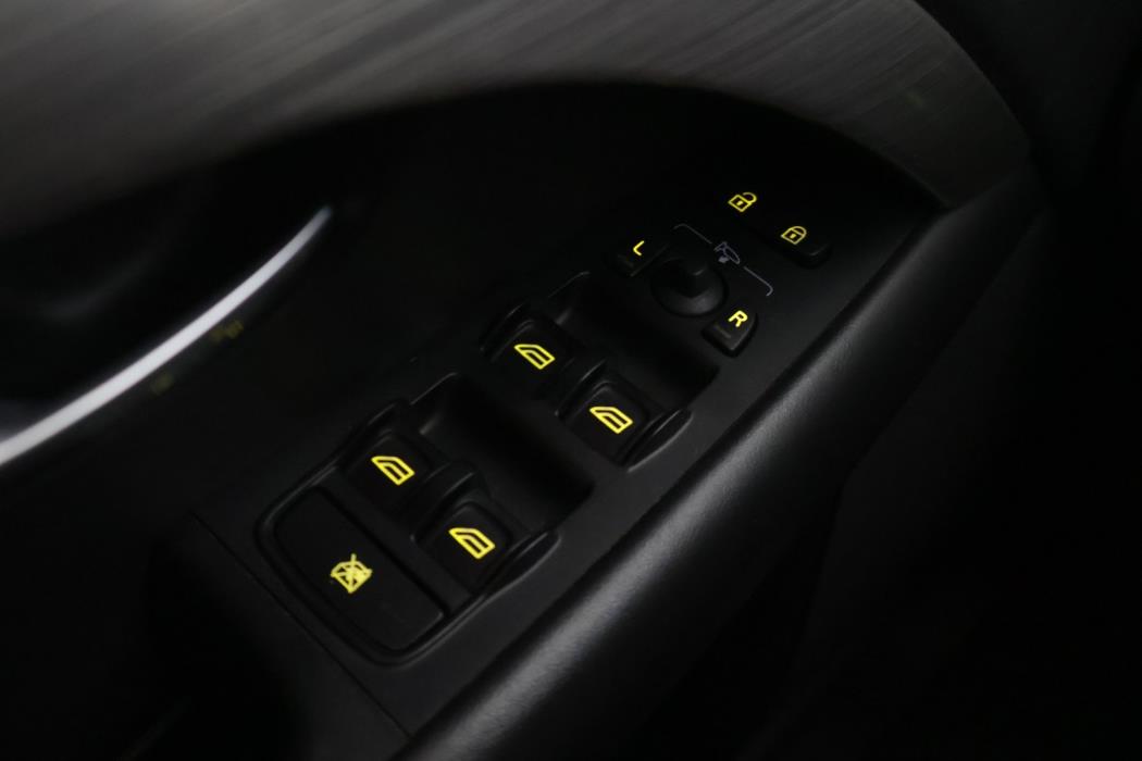 VOLVO V70 2008