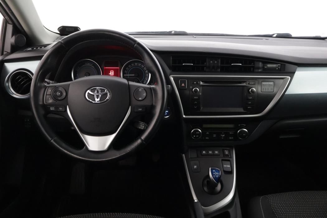 TOYOTA Auris 2014