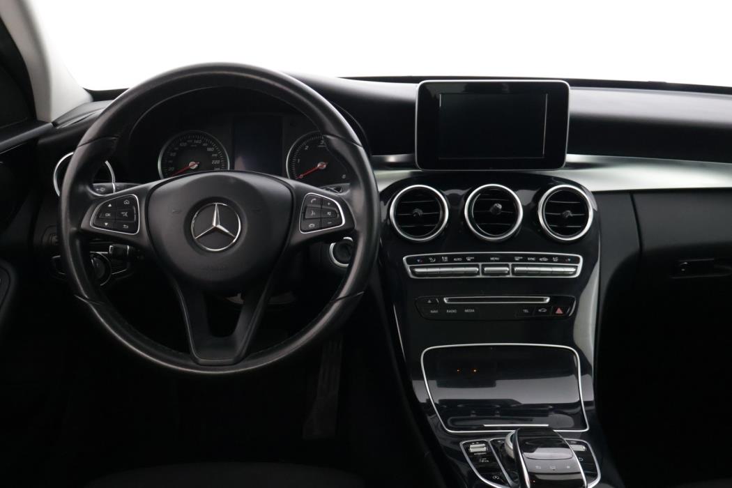 MERCEDES-BENZ C 2016