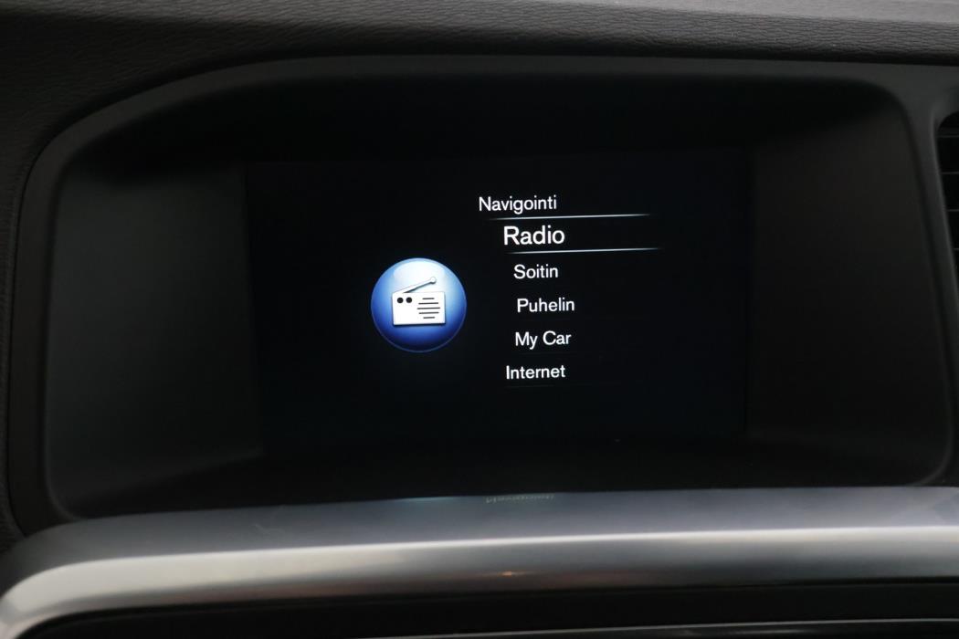 VOLVO V60 2017
