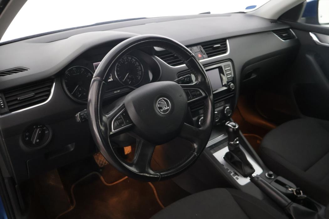 SKODA Octavia 2013