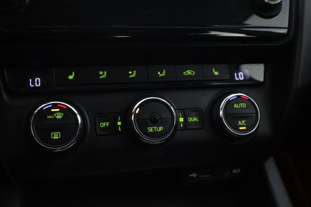 SKODA Octavia 2013
