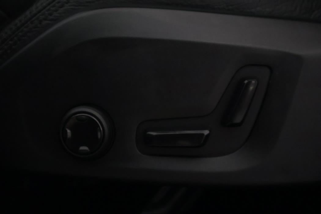 VOLVO XC60 2018