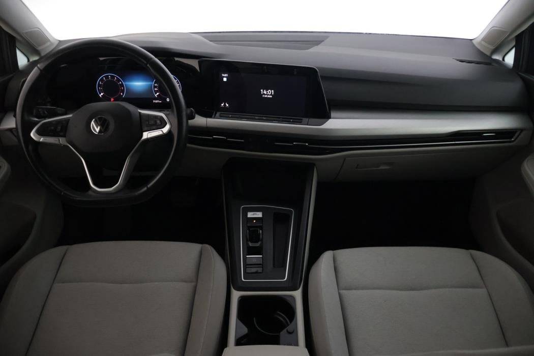 VOLKSWAGEN Golf 2022