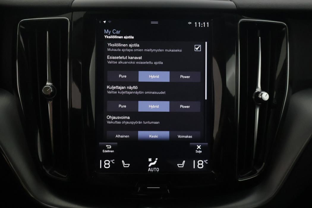 VOLVO XC60 2018