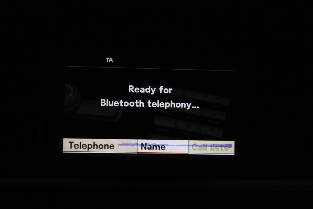 MERCEDES-BENZ E 2011