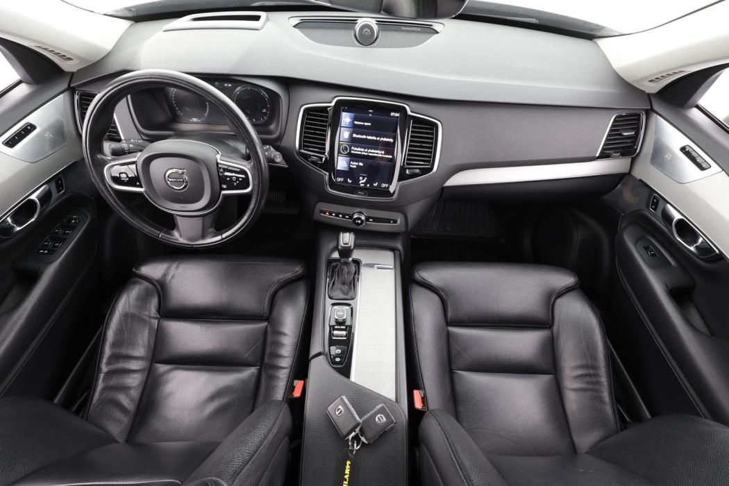 VOLVO XC90 2016