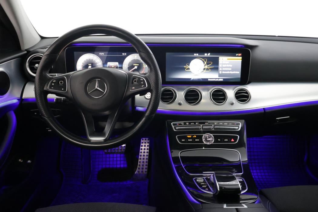 MERCEDES-BENZ E 2017