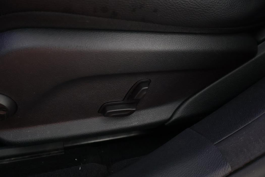 MERCEDES-BENZ E 2017