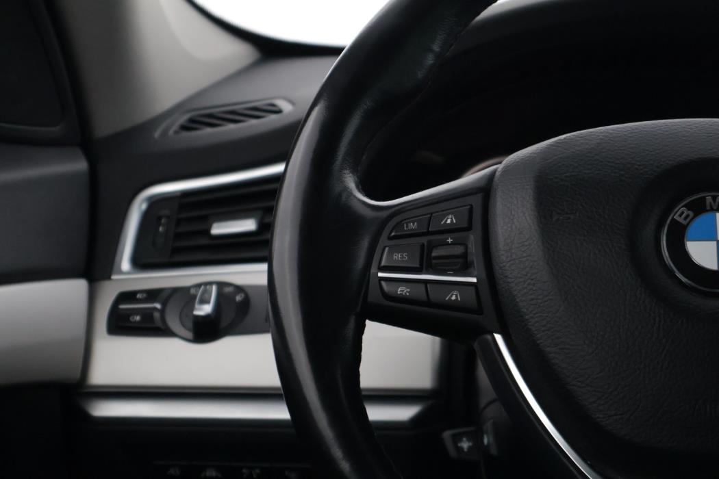 BMW 530 Gran Turismo 2016