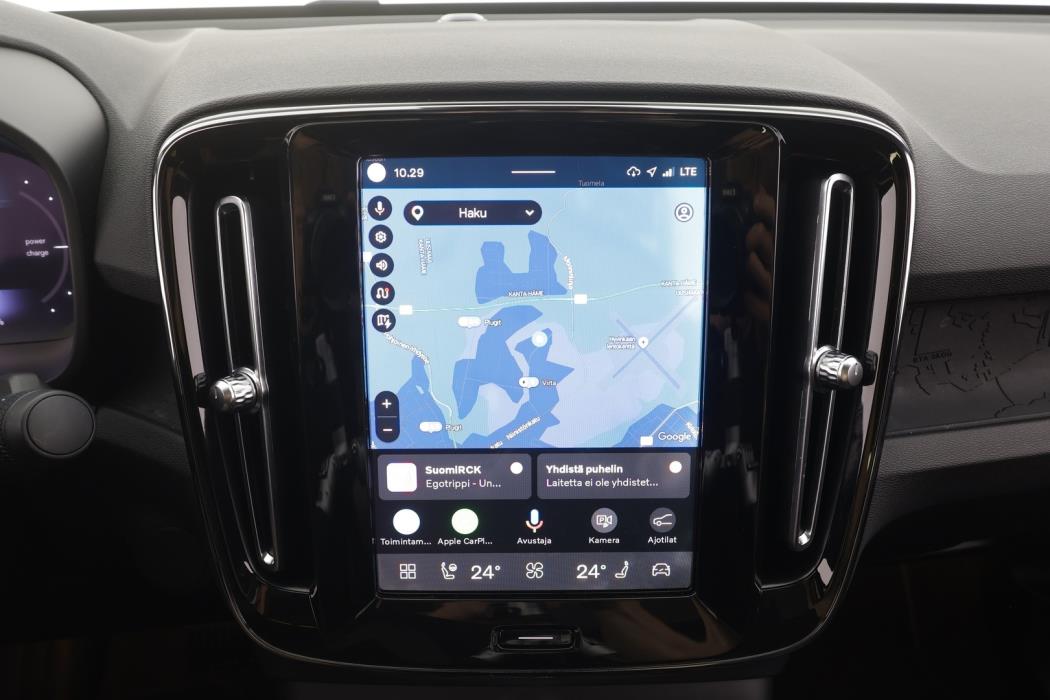 VOLVO C40 2023
