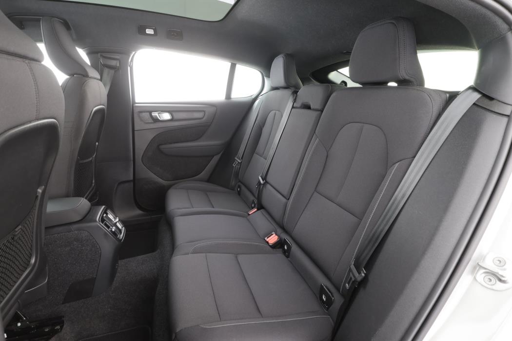 VOLVO C40 2023