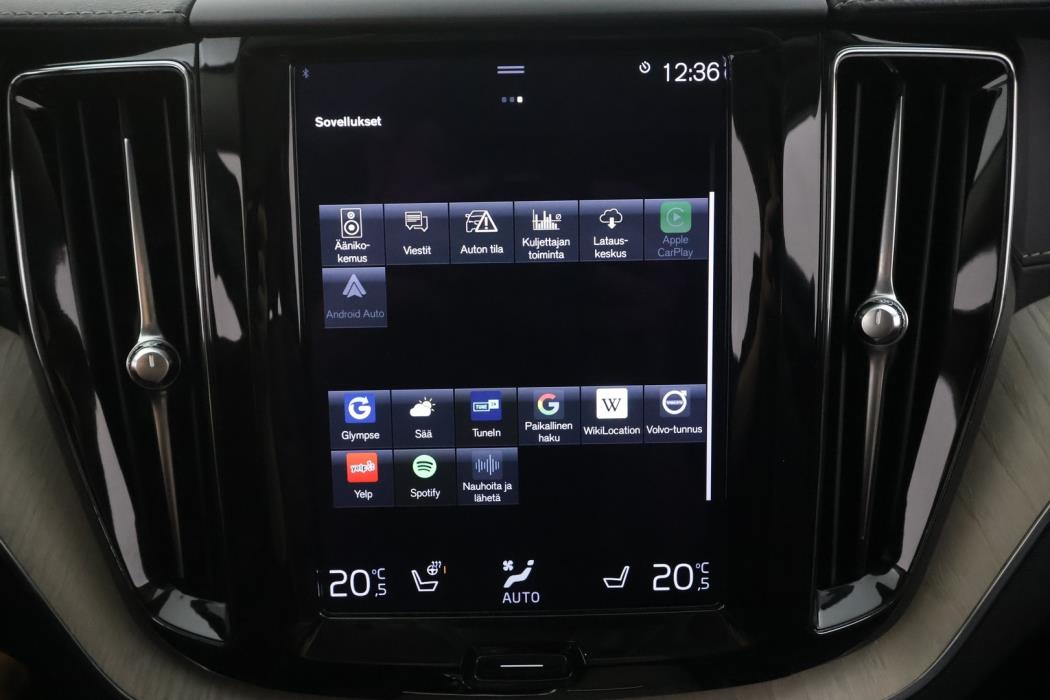 VOLVO XC60 2021