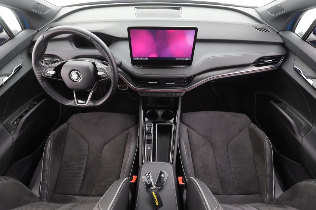 SKODA Enyaq 2024