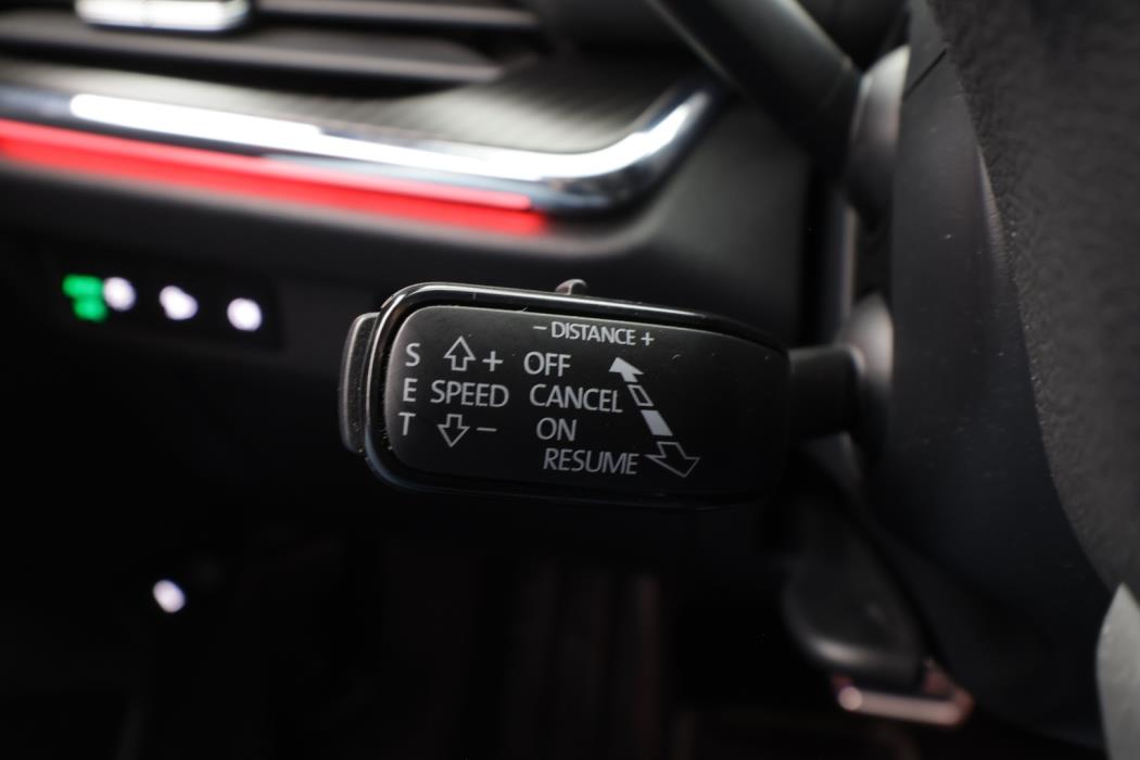 SKODA Enyaq 2024