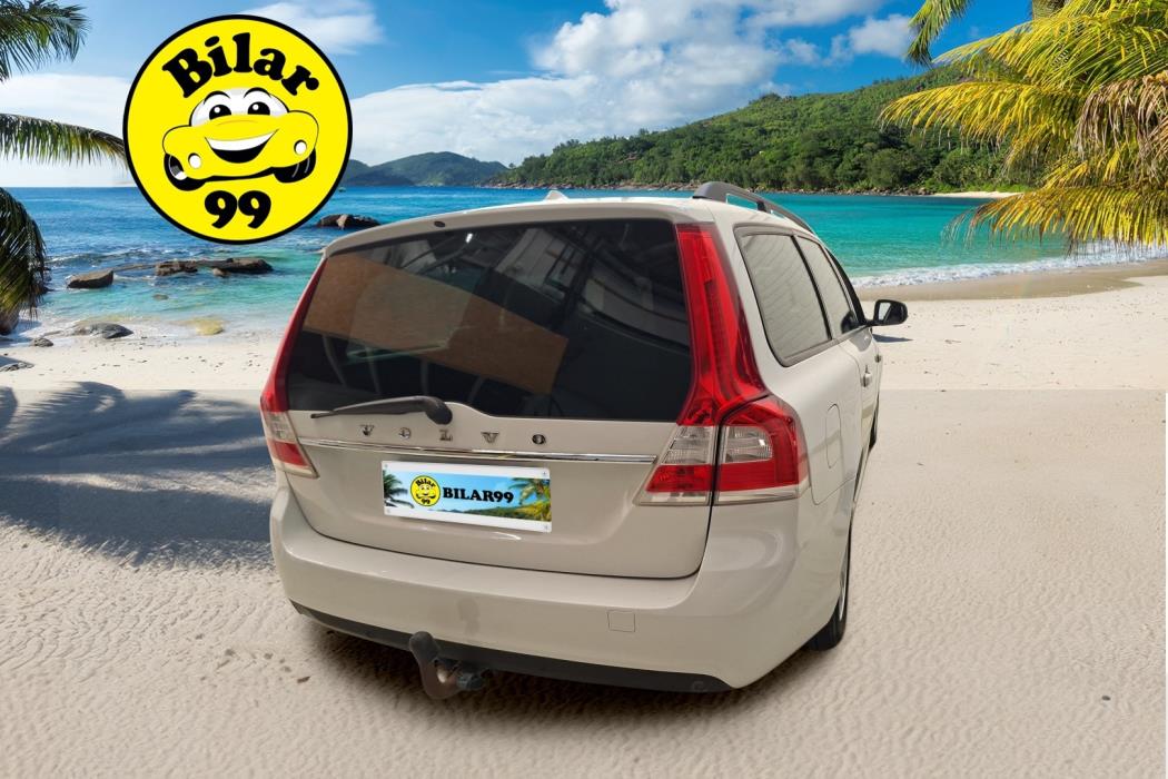 VOLVO V70 2014