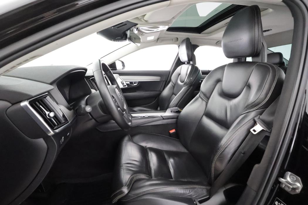 VOLVO S90 2016