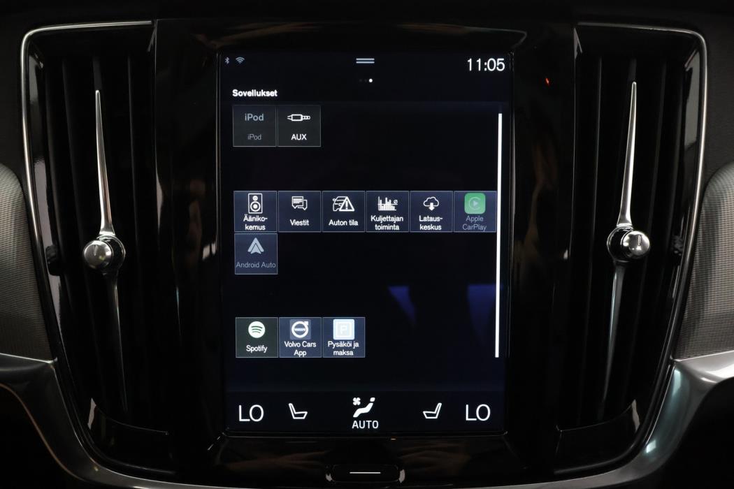 VOLVO S90 2016
