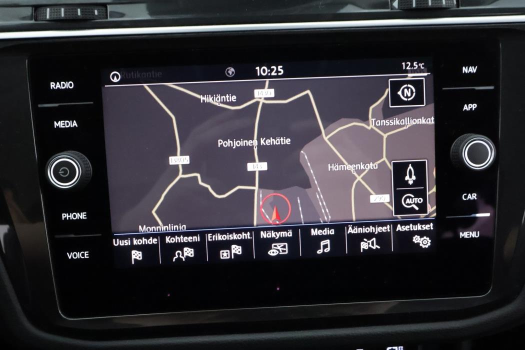 VOLKSWAGEN Tiguan 2018