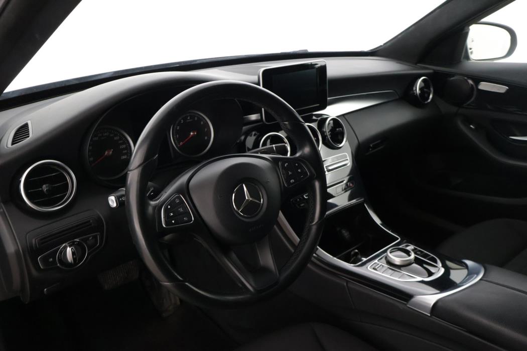 MERCEDES-BENZ C 2016