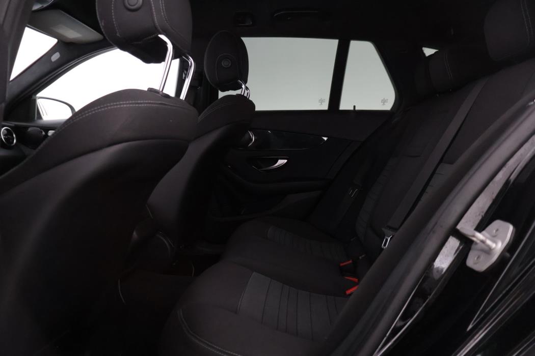 MERCEDES-BENZ C 2016