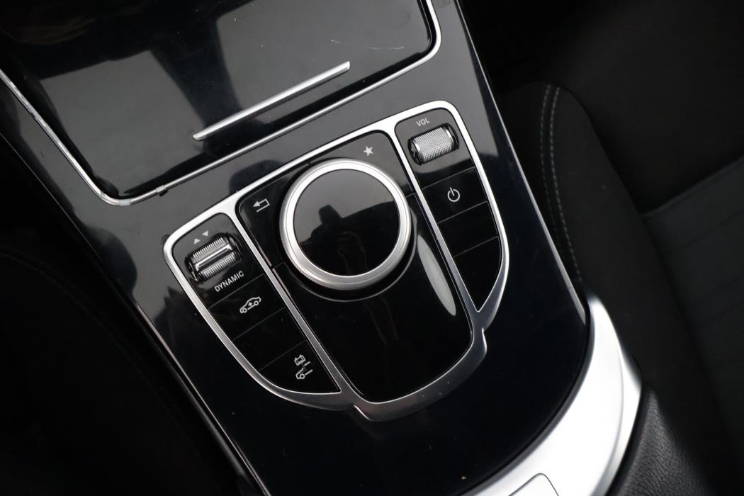 MERCEDES-BENZ C 2016