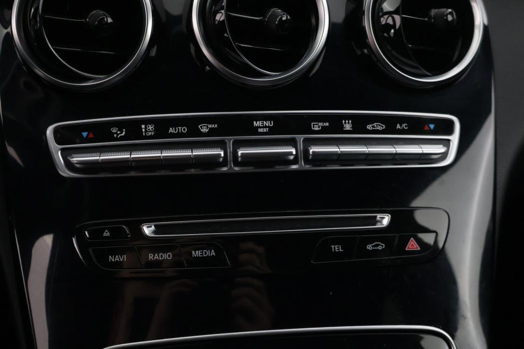 MERCEDES-BENZ C 2016