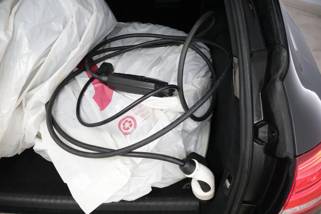 MERCEDES-BENZ C 2016