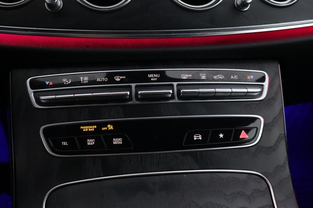 MERCEDES-BENZ E 2021