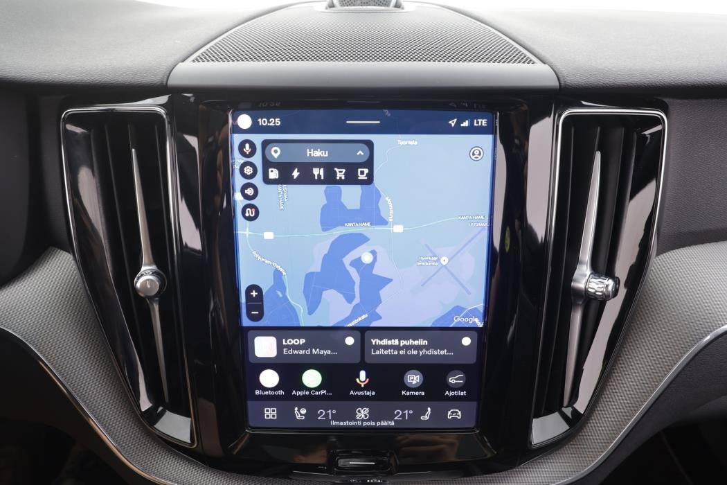 VOLVO XC60 2023