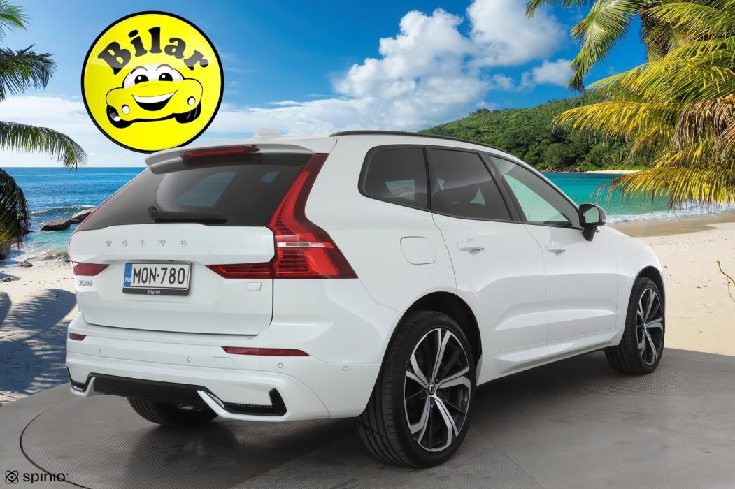 VOLVO XC60 2023