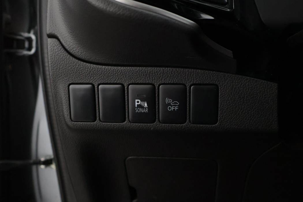 MITSUBISHI Outlander 2016