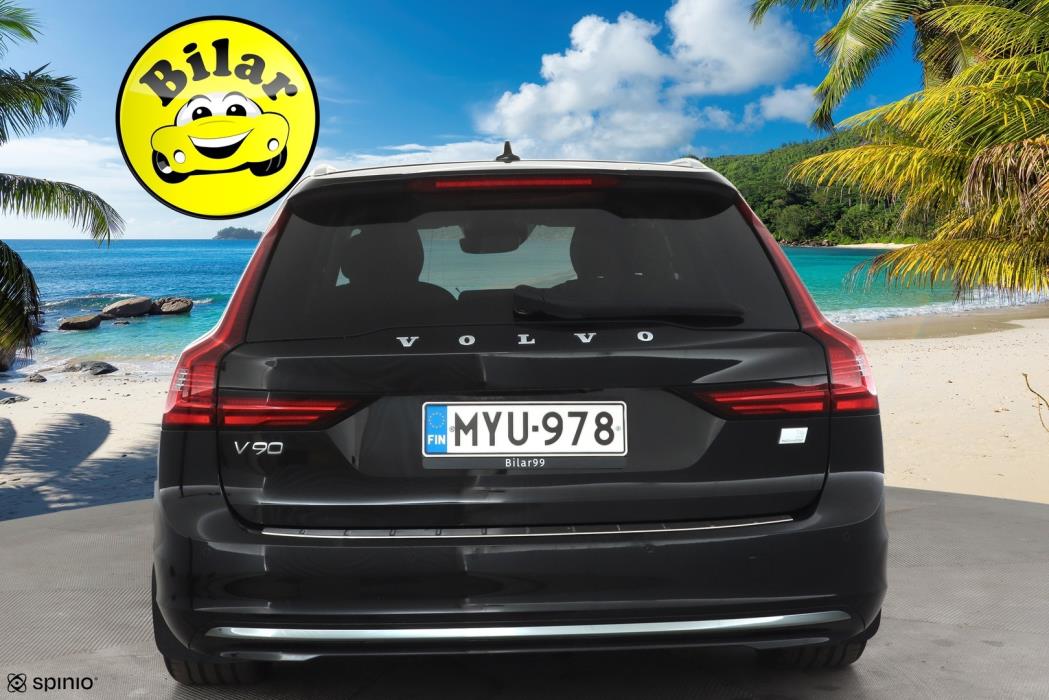 VOLVO V90 2021