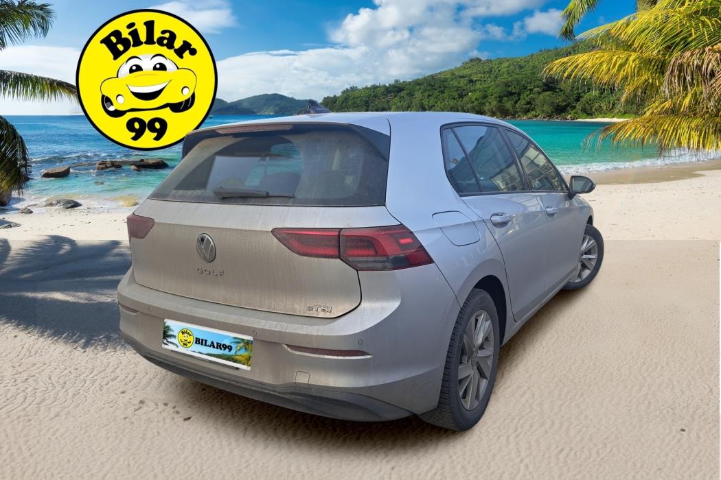 VOLKSWAGEN Golf 2021