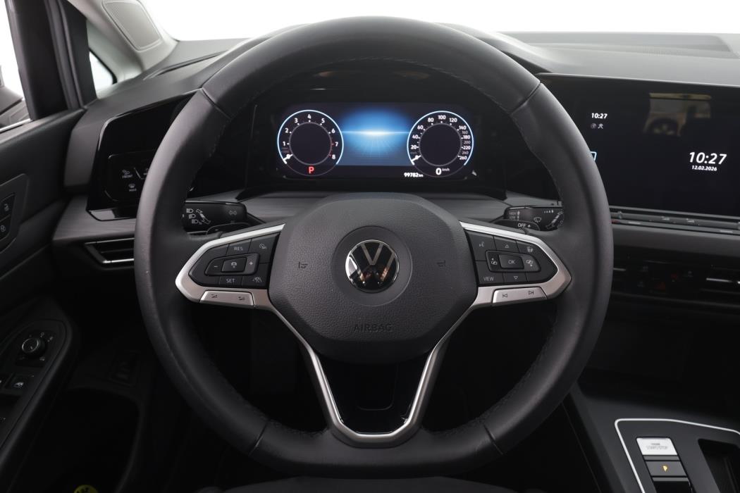 VOLKSWAGEN Golf 2022