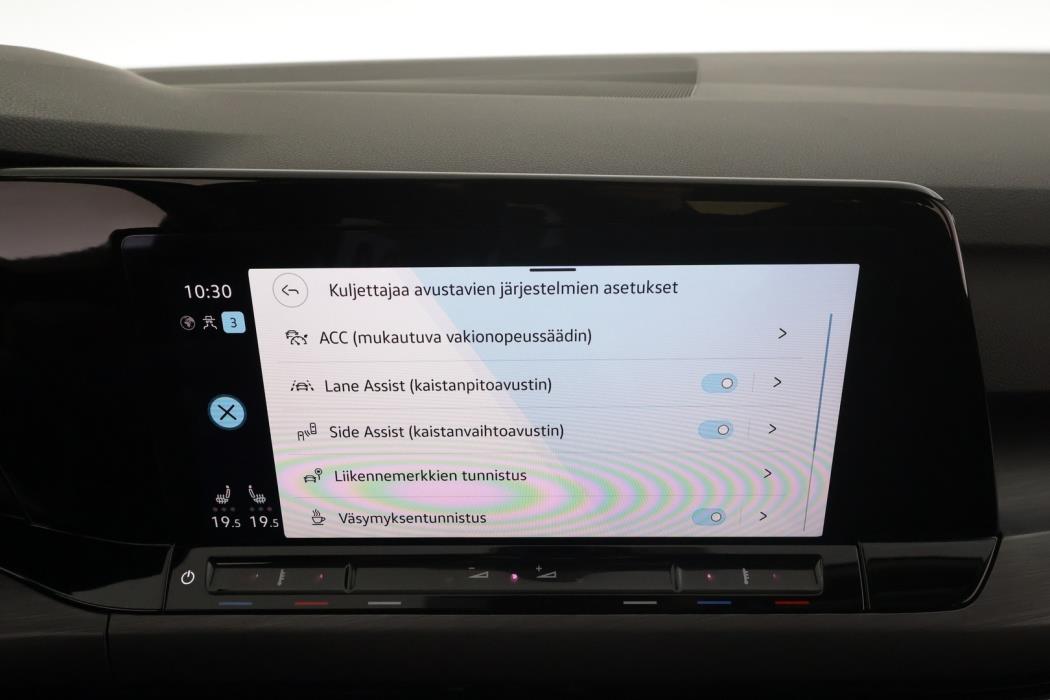 VOLKSWAGEN Golf 2022