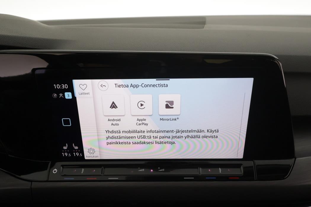 VOLKSWAGEN Golf 2022